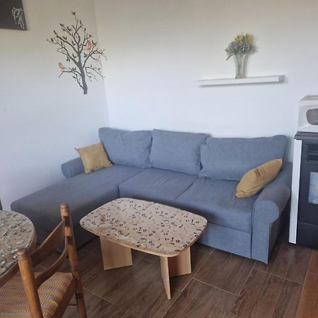 Vera Apartment Kampor Bagian luar foto