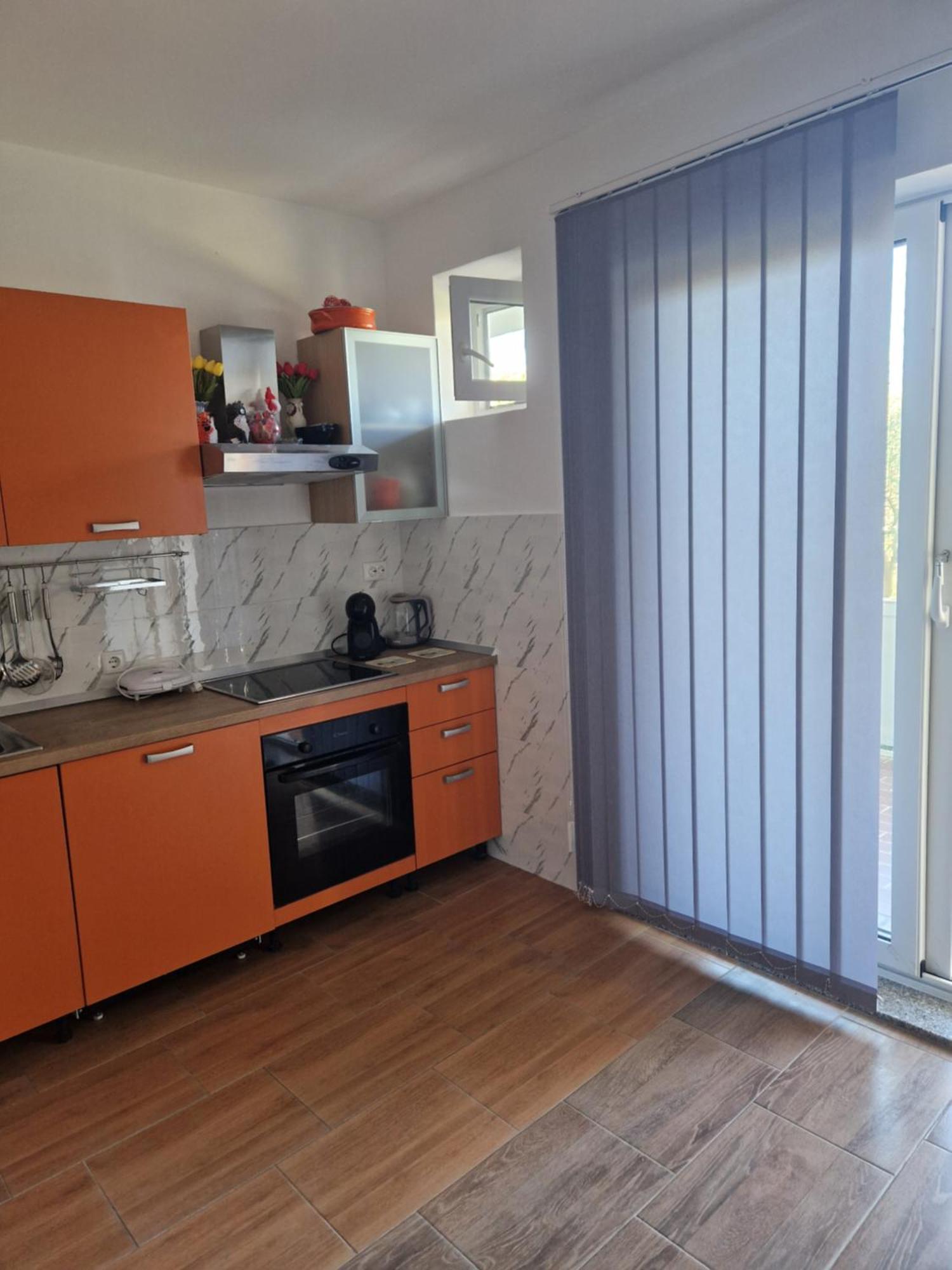 Vera Apartment Kampor Bagian luar foto